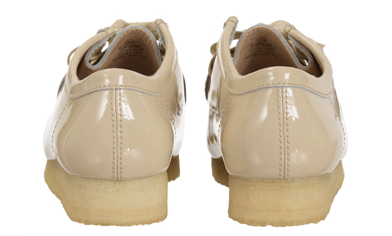 Supreme x Clarks Wallabee Patent Leather Natural kaufen HEAT MVMNT