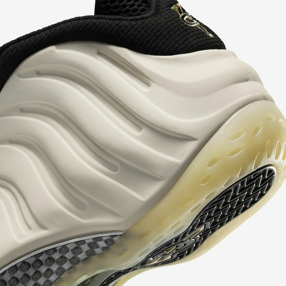 Nike Air Foamposite One "Light Orewood Brown"