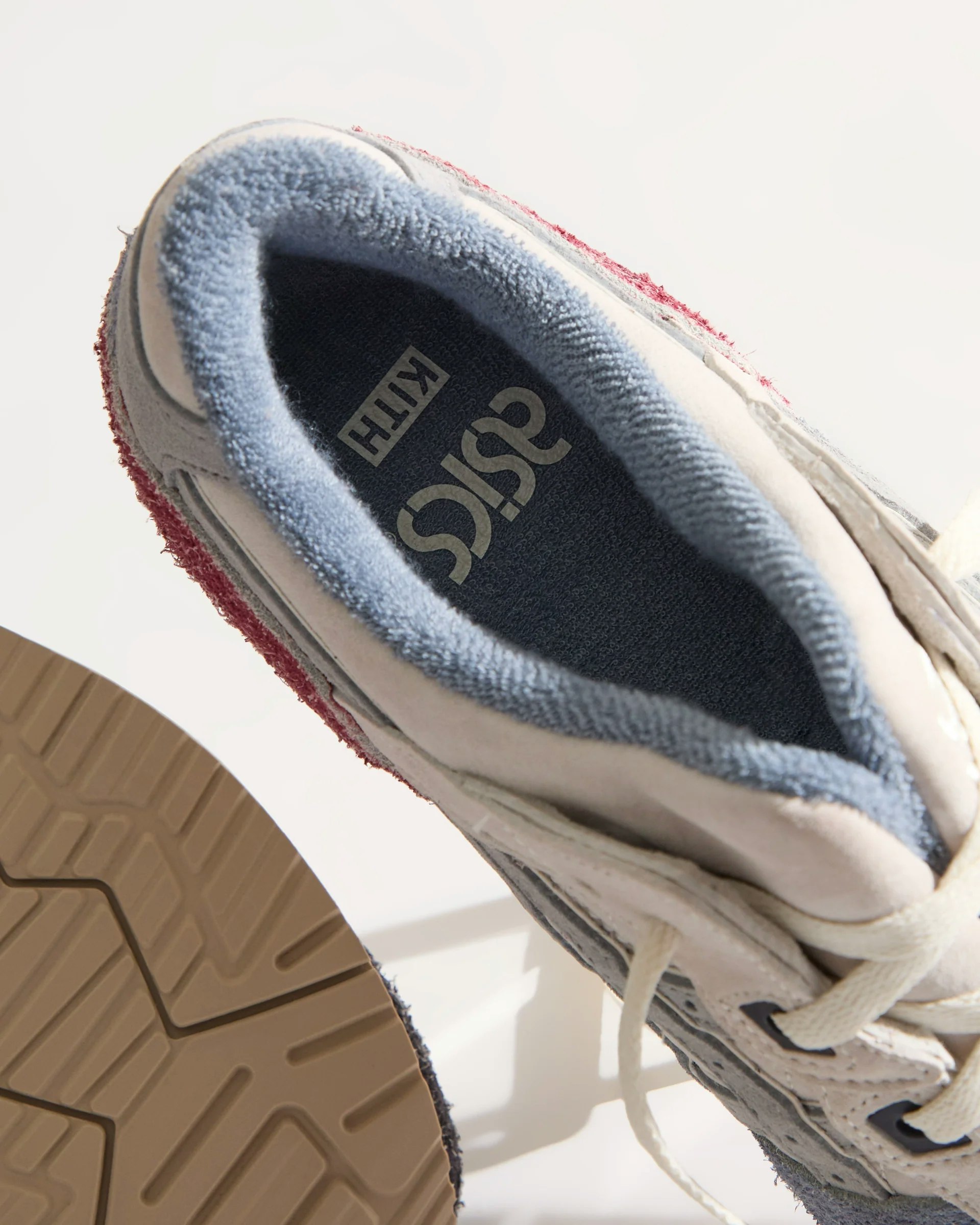 Kith x Asics Gel-Lyte III "Remastered Seoul"