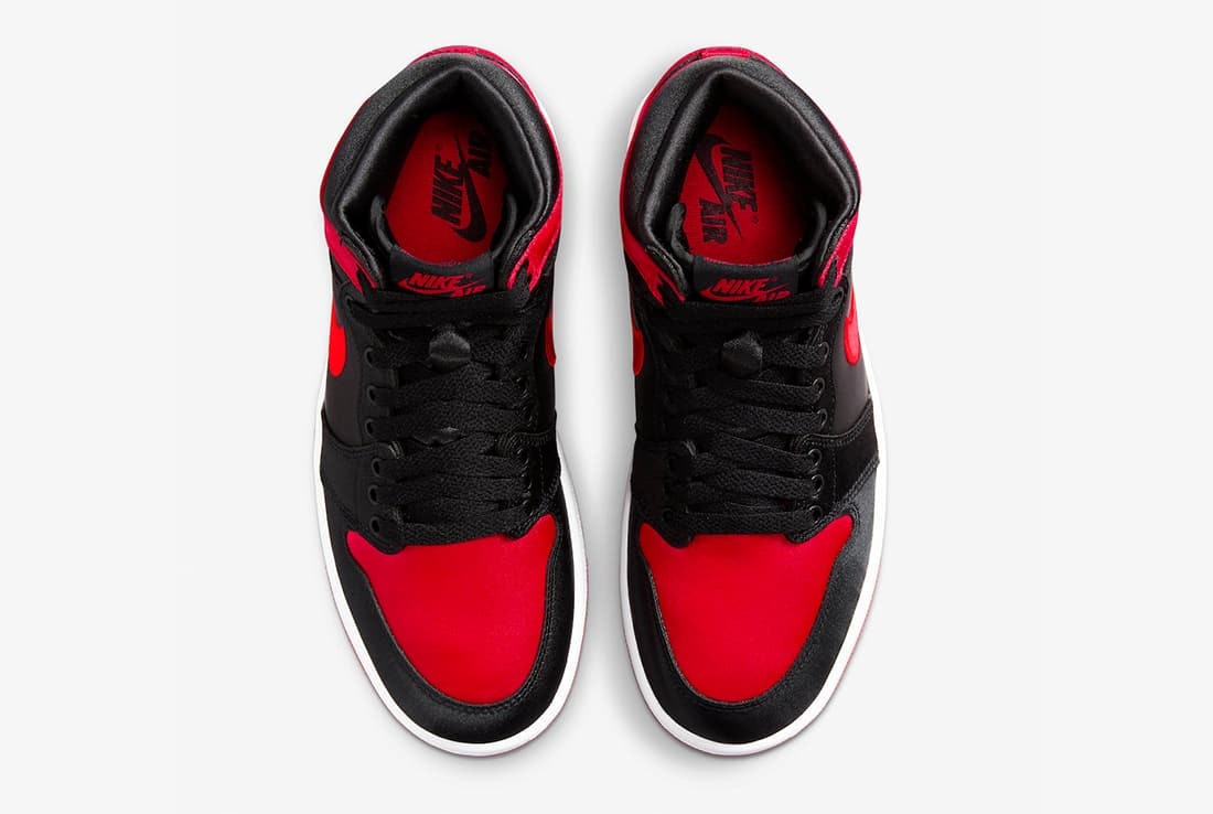 Air Jordan 1 High OG "Satin Bred"