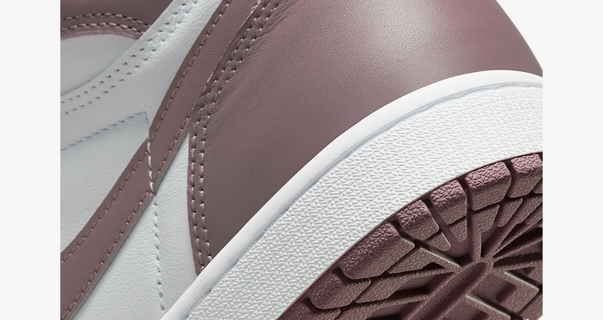 Air Jordan 1 High Retro OG "Mauve"
