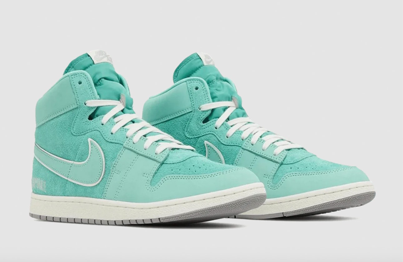 Corporate x Jordan Air Ship "Light Menta"