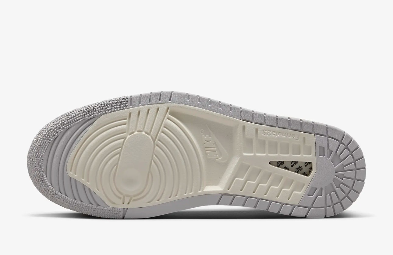 Air Jordan 1 Zoom CMFT 2 "Grey Gold"