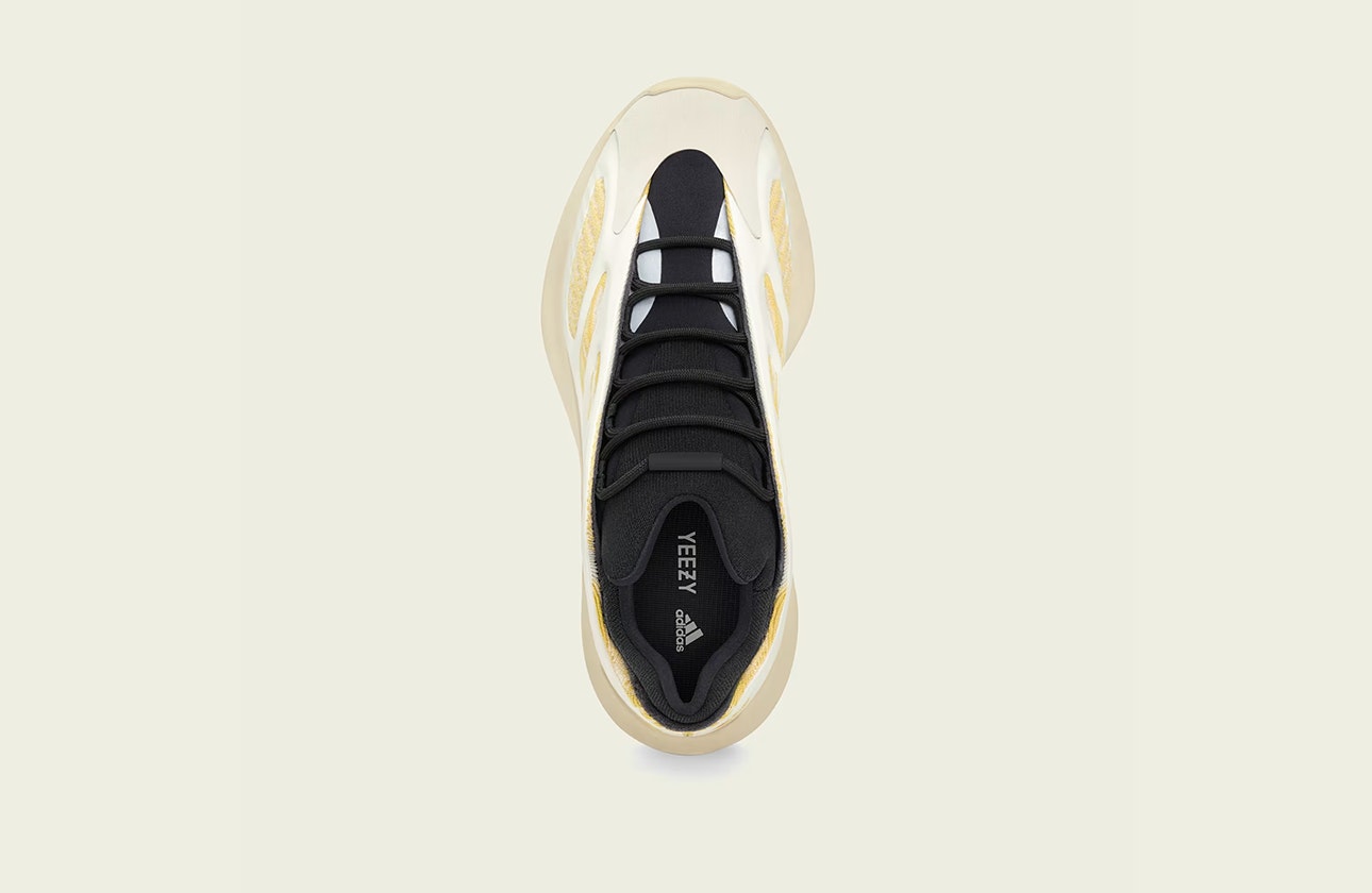 adidas Yeezy 700 V3 "Safflower"