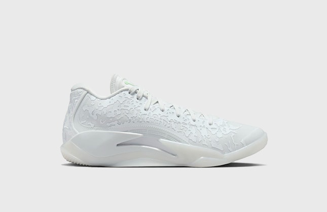 Jordan Zion 3 "White Vapor Green"