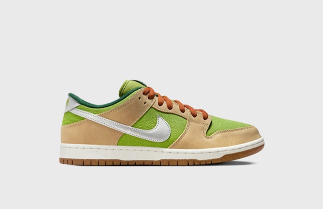 Nike SB Dunk Low "Escargot"