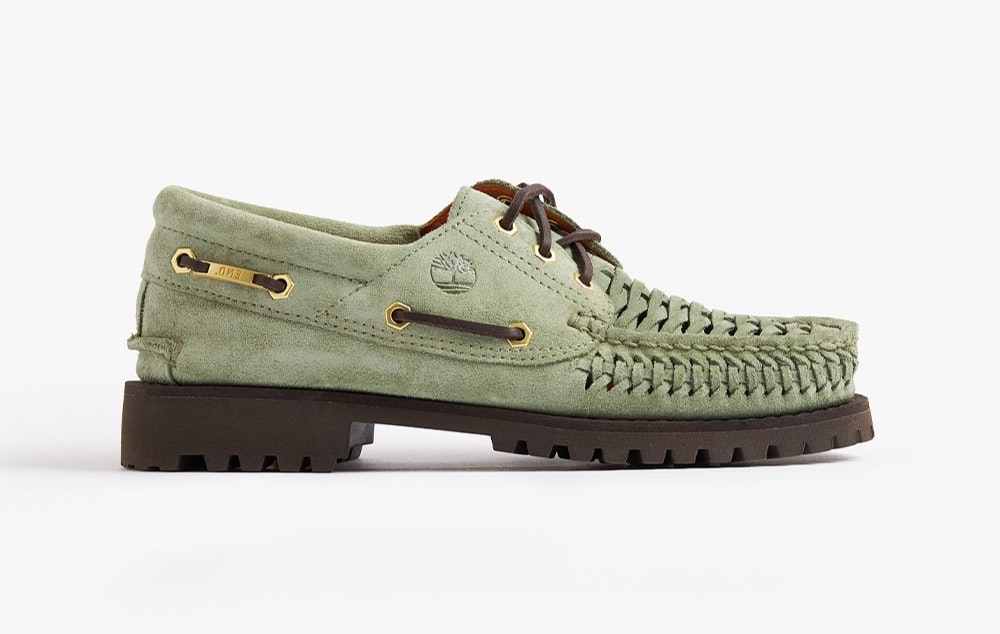 END. x Timberland Authentic 3 Eye Boat Shoe "Light Green Suede"