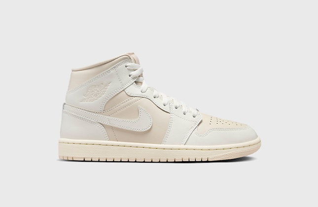 Air Jordan 1 Mid "Legend Light Brown" Air Jordan 1 Mid "Legend Light Brown"
