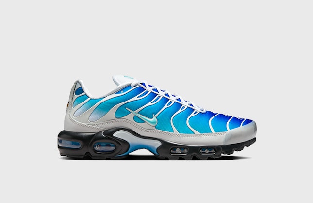 One Block Down x Nike Air Max Plus "Light Photo Blue" One Block Down x Nike Air Max Plus "Light Photo Blue"