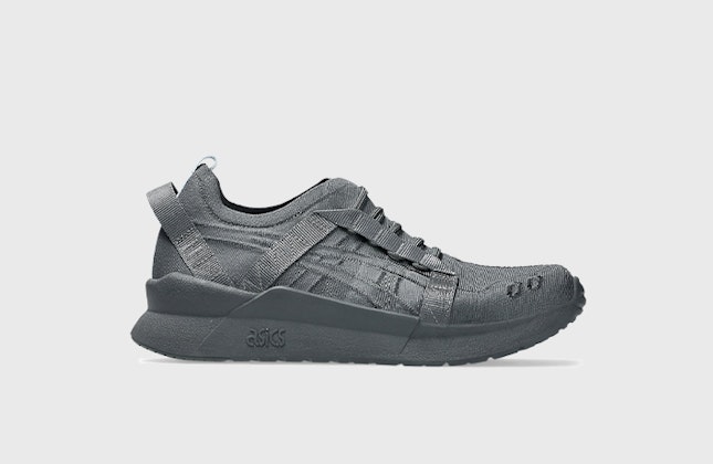 CFCL x Asics Gel-Lyte III CM1.95 "Dark Shadow" CFCL x Asics Gel-Lyte III CM1.95 "Dark Shadow"