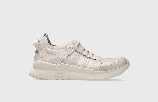 CFCL x Asics Gel-Lyte III CM1.95 "Pink Tint" CFCL x Asics Gel-Lyte III CM1.95 "Pink Tint"