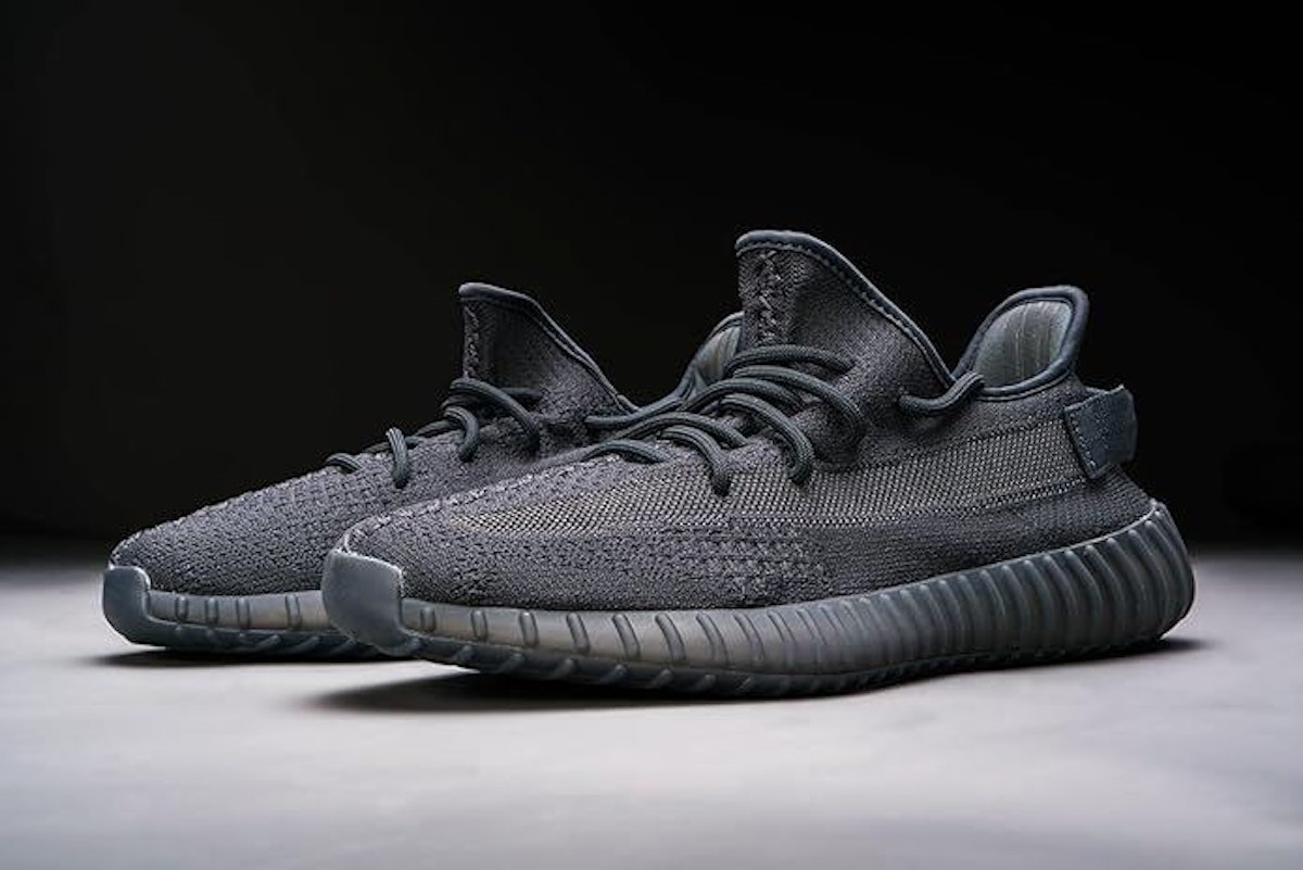 adidas Yeezy Boost 350 V2 