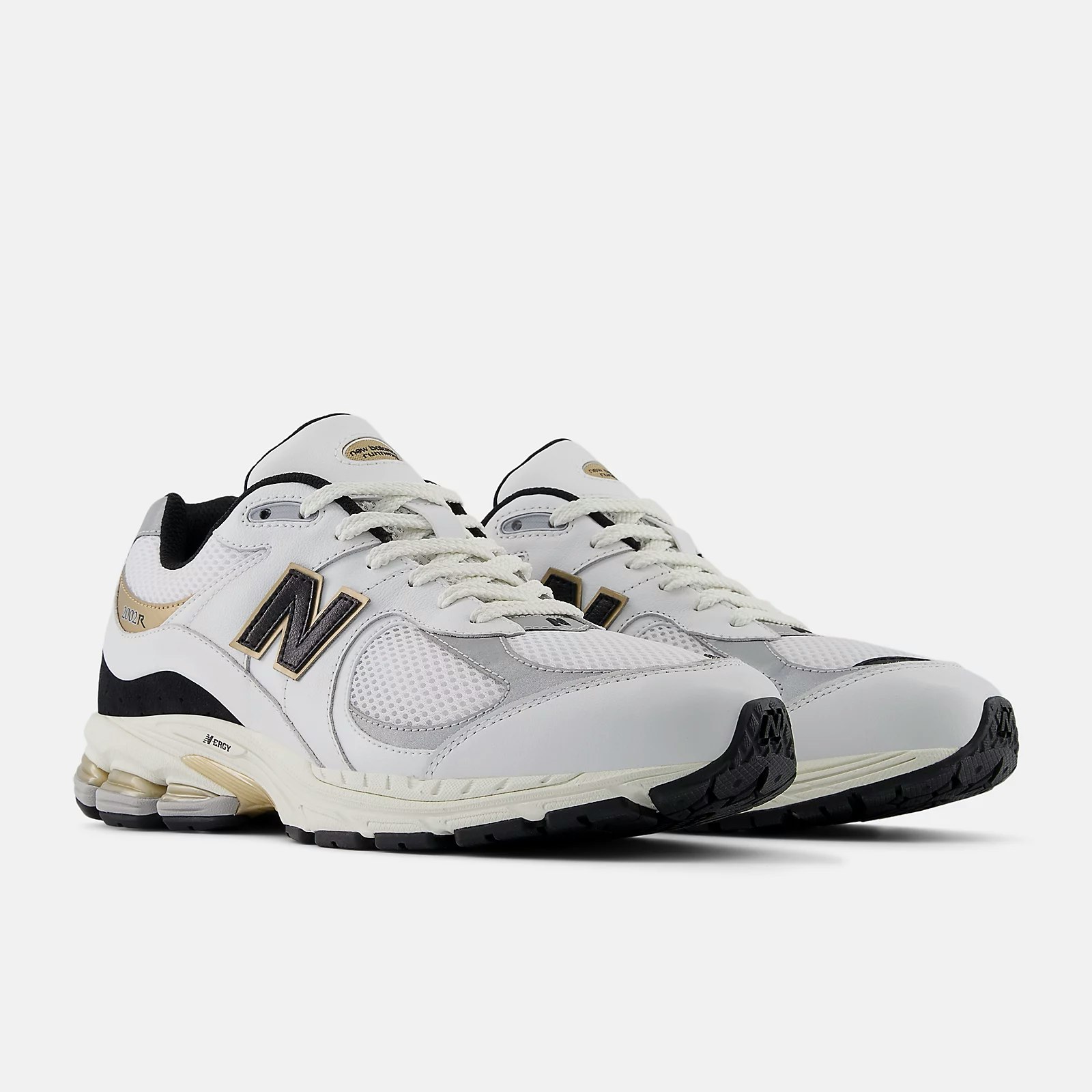 New Balance 2002r "Gold Metallic"