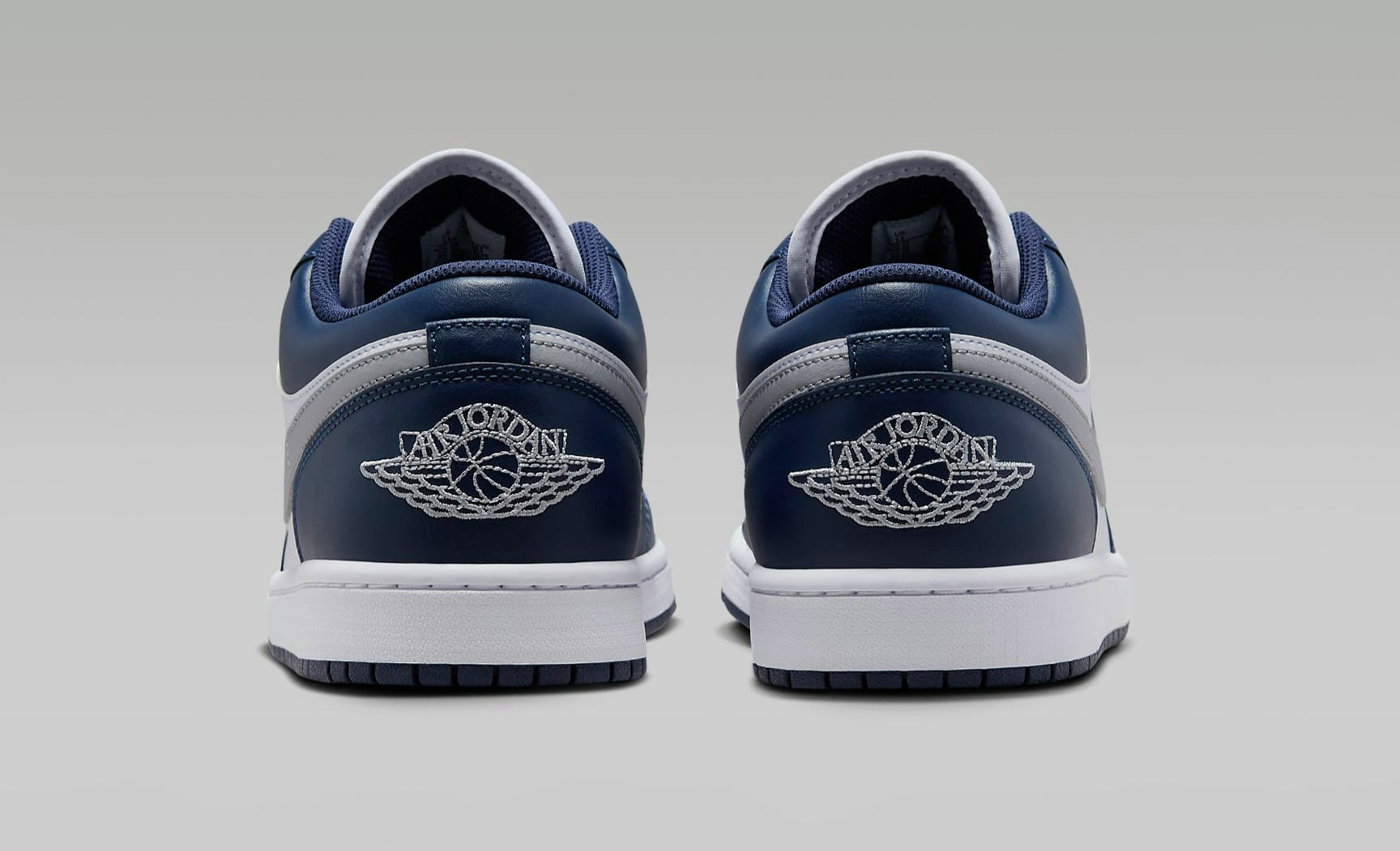 Air Jordan 1 Low "Midnight Navy"