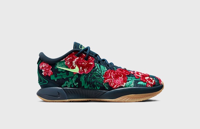 Nike LeBron 21 "Grandma’s Couch" (Armory Navy)