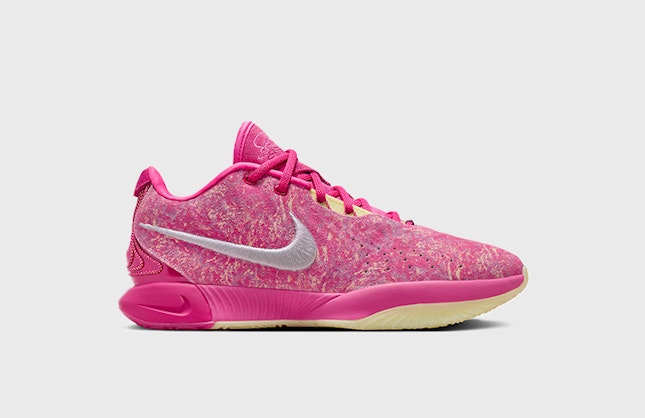 Nike LeBron 21 "Pink Multi"