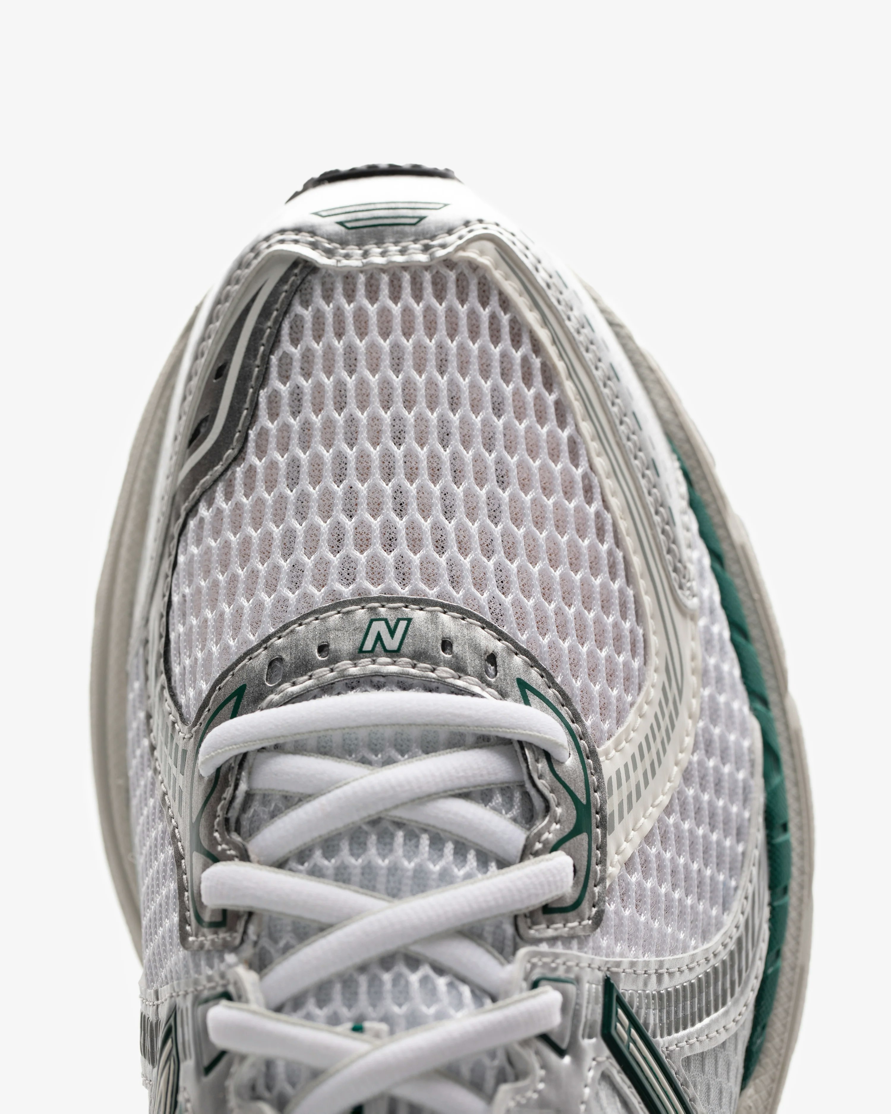 Aimé Leon Dore x New Balance 860v2 "Mesh Green" Aimé Leon Dore x New Balance 860v2 "Mesh Green"