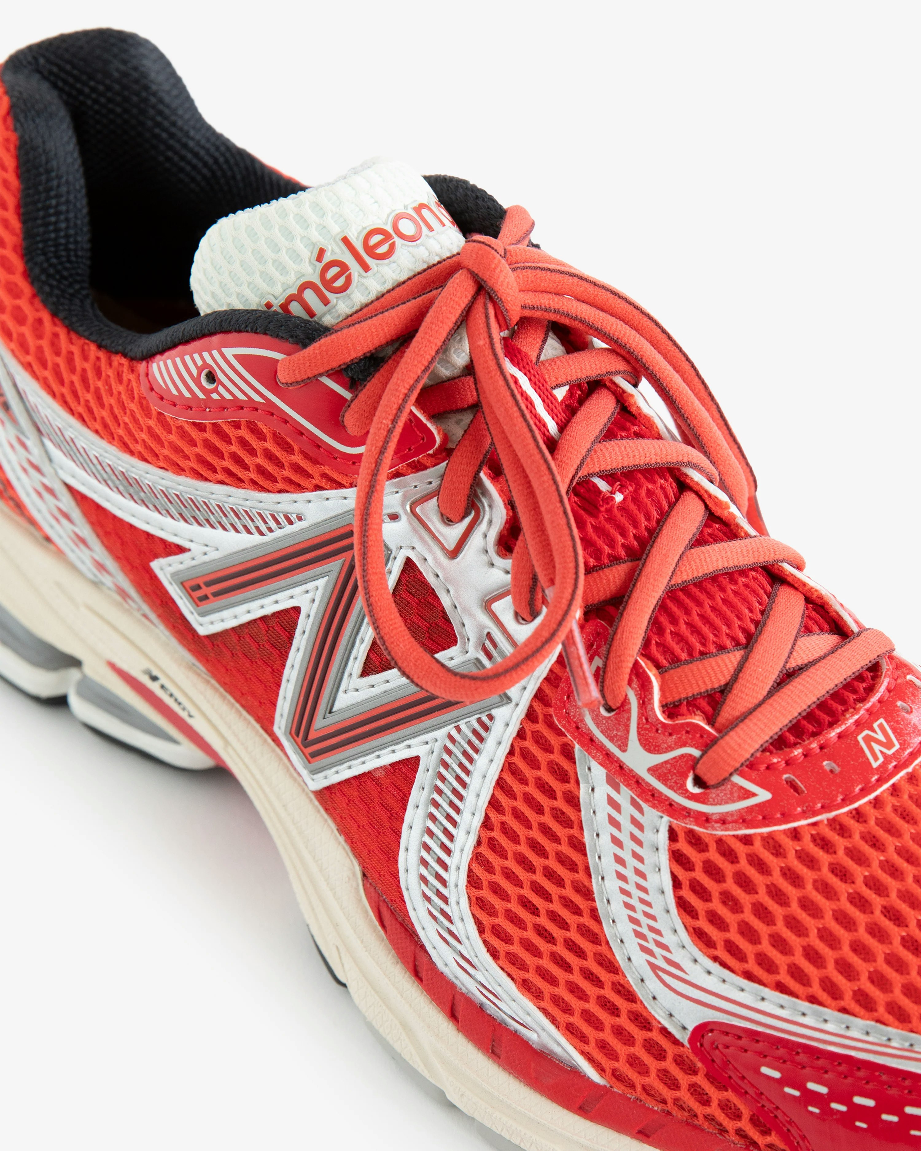 Aimé Leon Dore x New Balance 860v2 "Red"