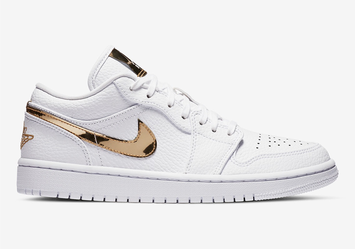 Air Jordan 1 Low "Metallic Gold"