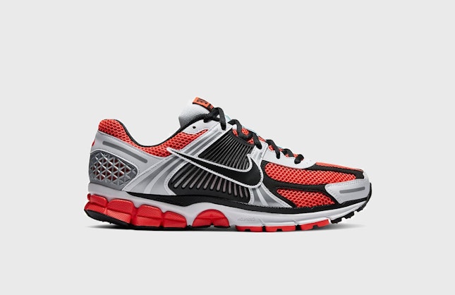 Nike Zoom Vomero 5 SE "Bright Crimson"