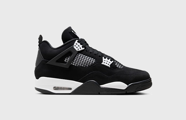 Air Jordan 4 Retro "White Thunder"