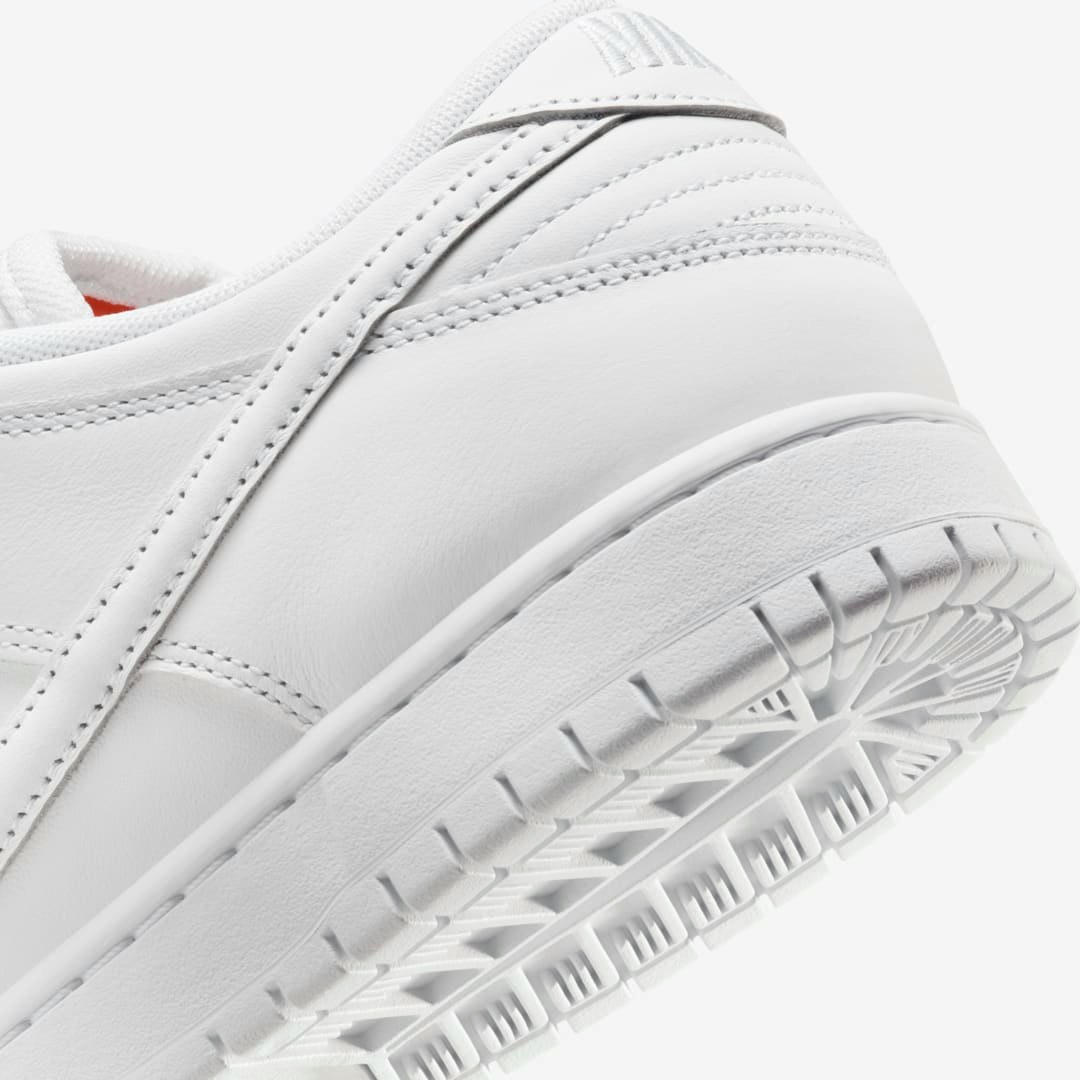 Nike SB Dunk Low "Triple White"