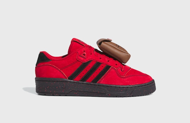 Marvel x adidas Rivalry Low "Deadpool" Marvel x adidas Rivalry Low "Deadpool"
