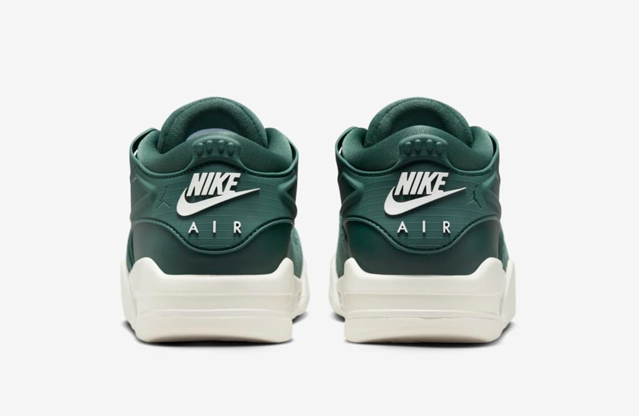 Air Jordan 4 RM "Oxidized Green"