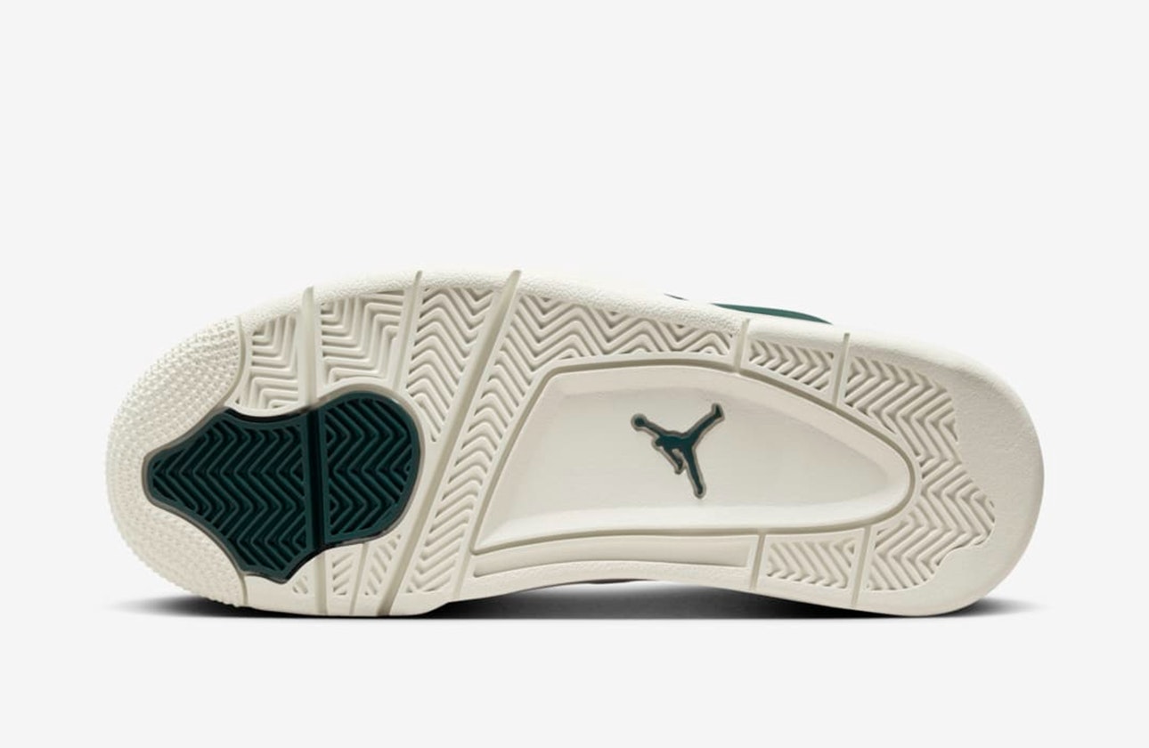 Air Jordan 4 RM "Oxidized Green"