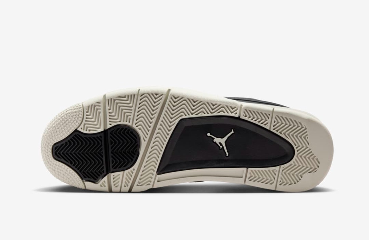 Air Jordan 4 RM "Light Bone"