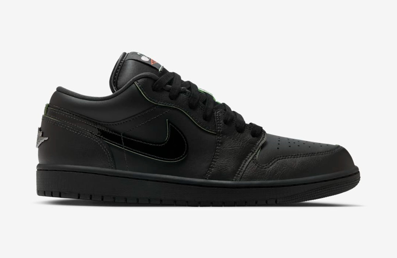 Air Jordan 1 Low "Black Cat"