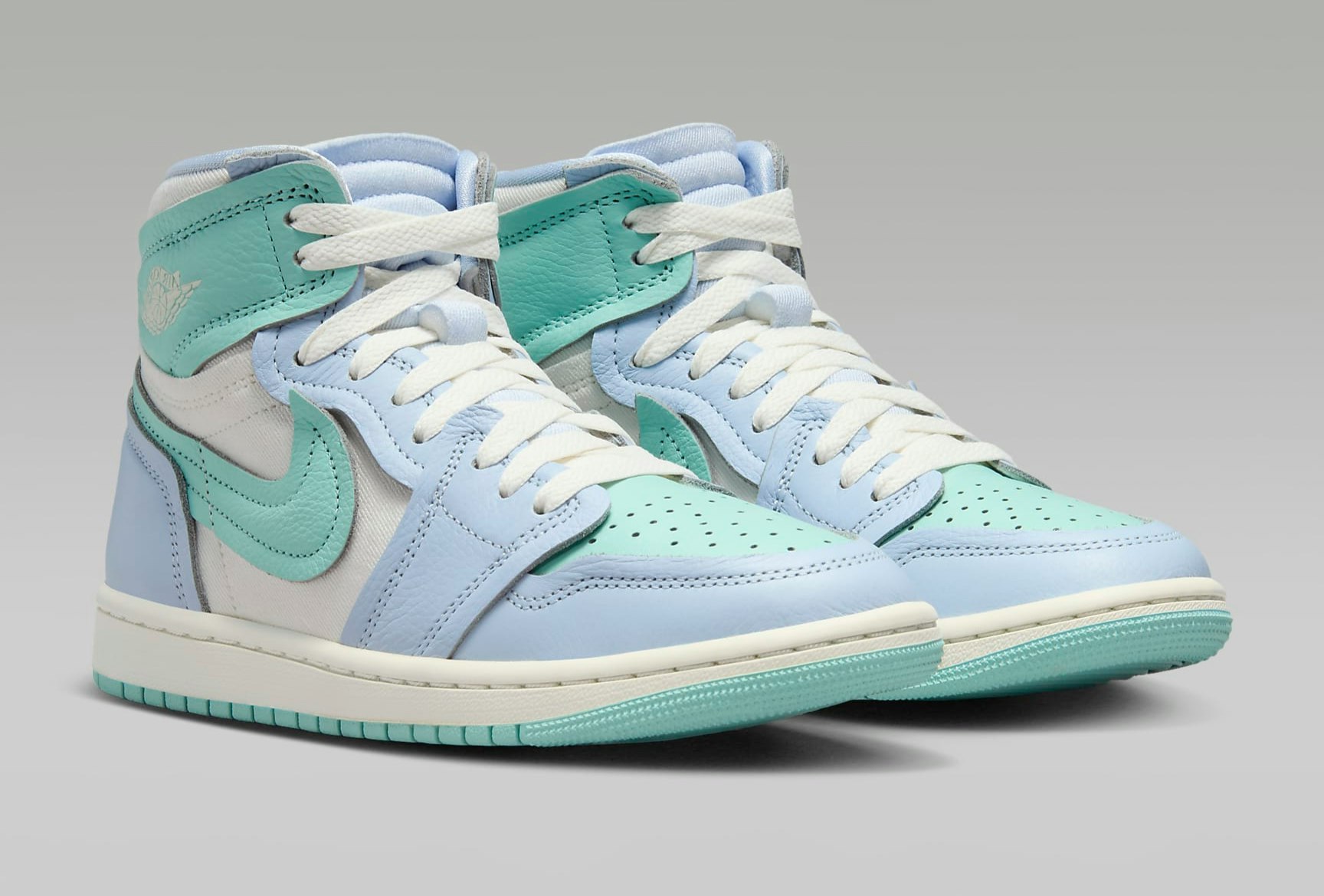 Air Jordan 1 MM High "Hydrogen Blue"