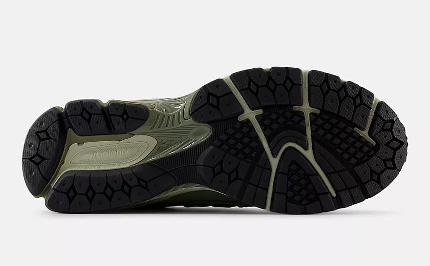 New Balance 1906R "Dark Olivine"