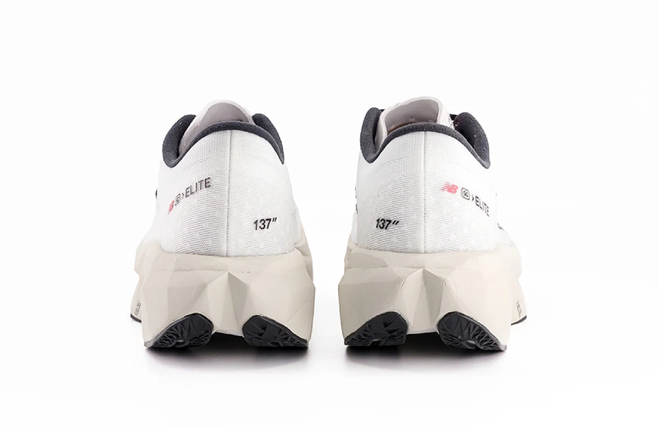 Paperboy Paris x New Balance FuelCell SuperComp Elite v4 Paperboy Paris x New Balance FuelCell SuperComp Elite v4