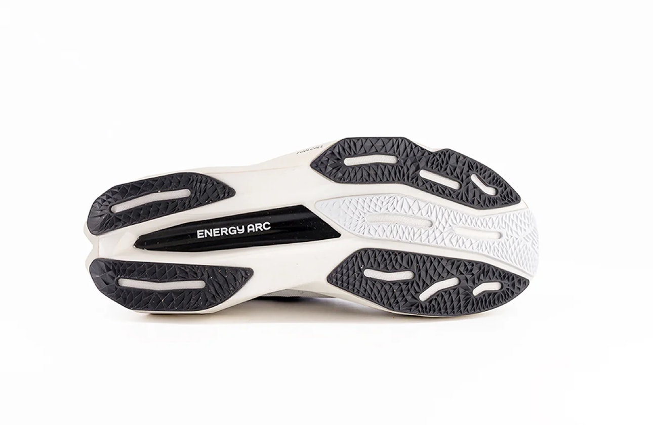 Paperboy Paris x New Balance FuelCell SuperComp Elite v4 "137"