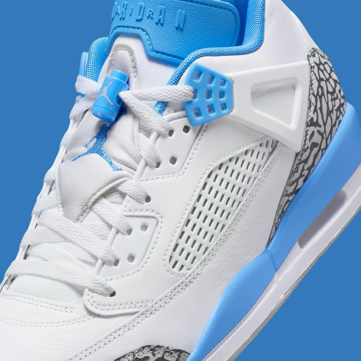 Jordan Spizike Low "UNC"