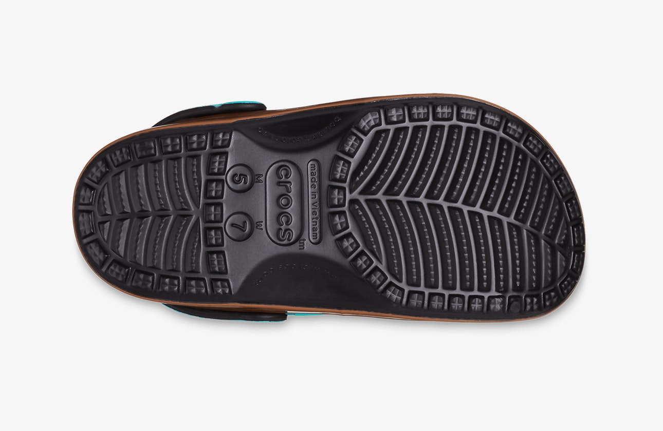 Scooby-Doo! x Crocs Classic Clog "Scooby"
