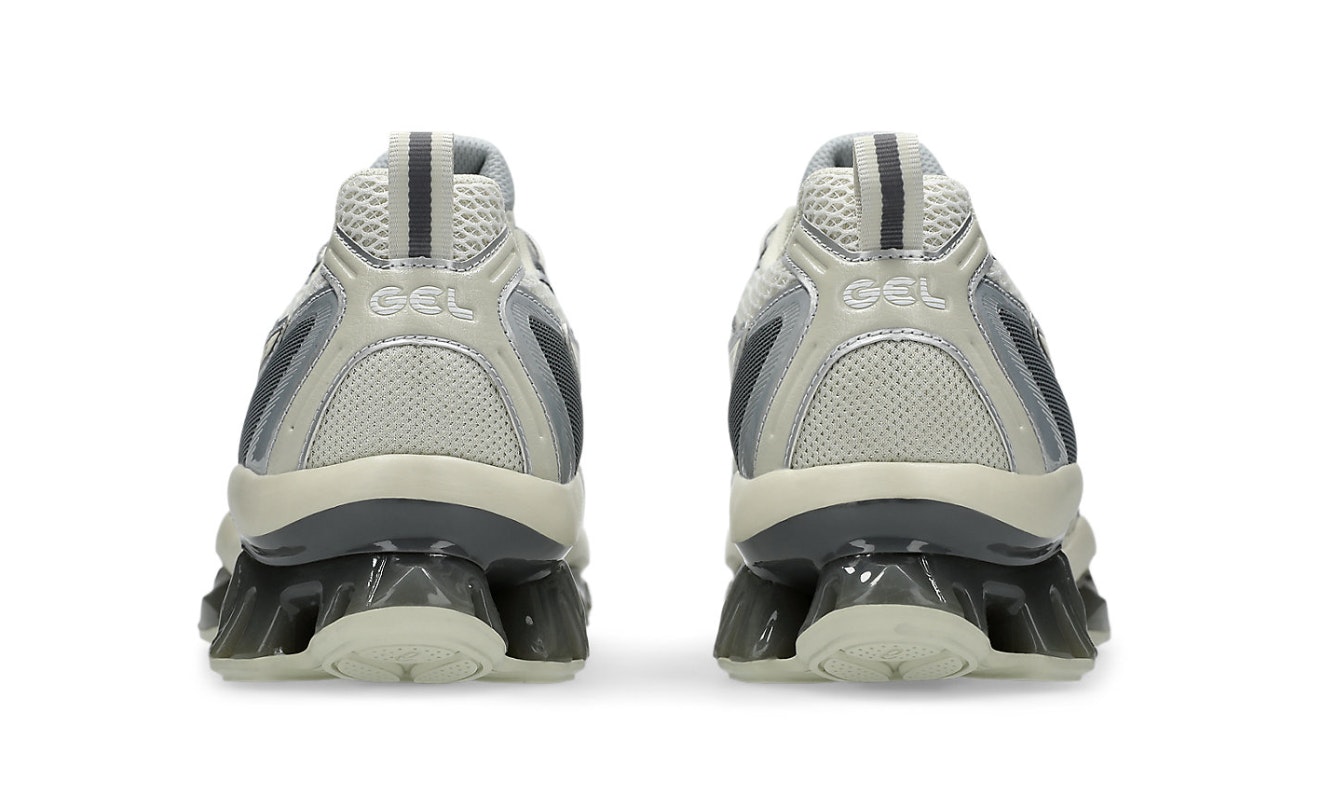 Asics Gel-Quantum Kinetic "Light Dust" Asics Gel-Quantum Kinetic "Light Dust"