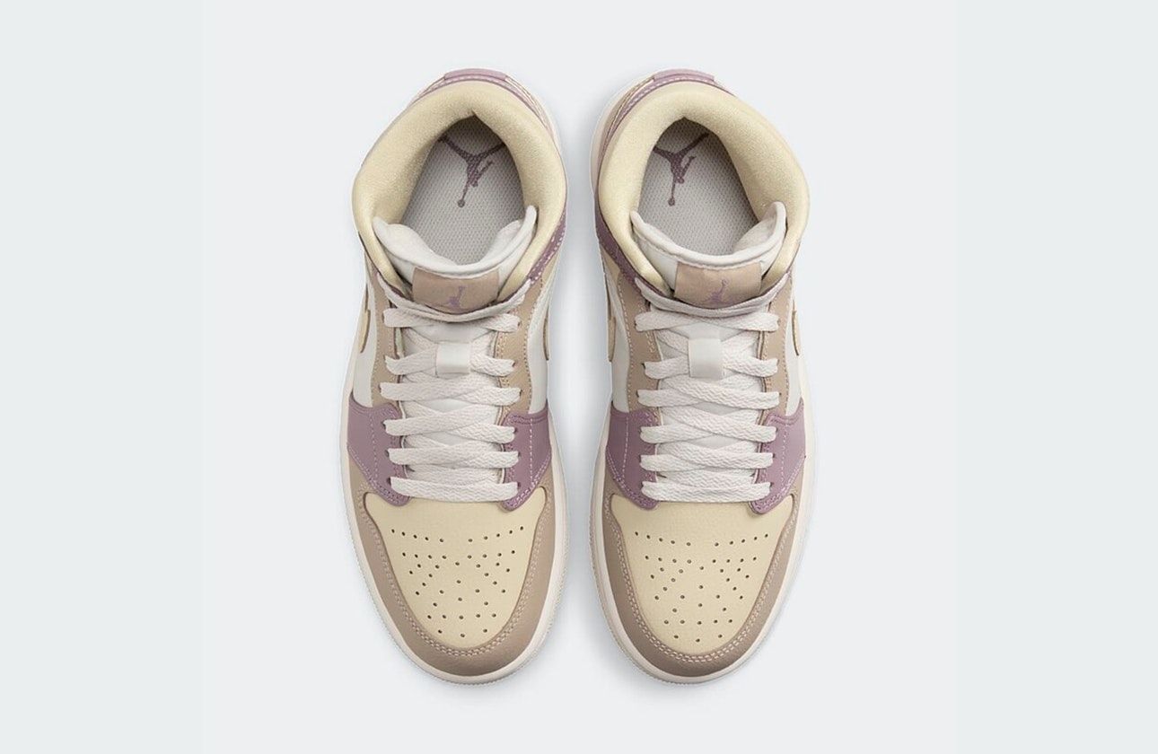 Air Jordan 1 Mid "Team Gold/Taupe"