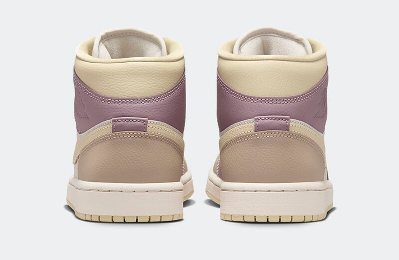 Air Jordan 1 Mid "Team Gold/Taupe"