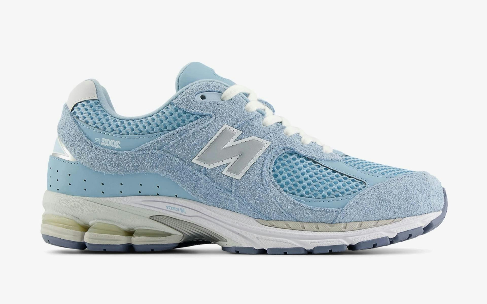 New Balance 2002R "University Blue"