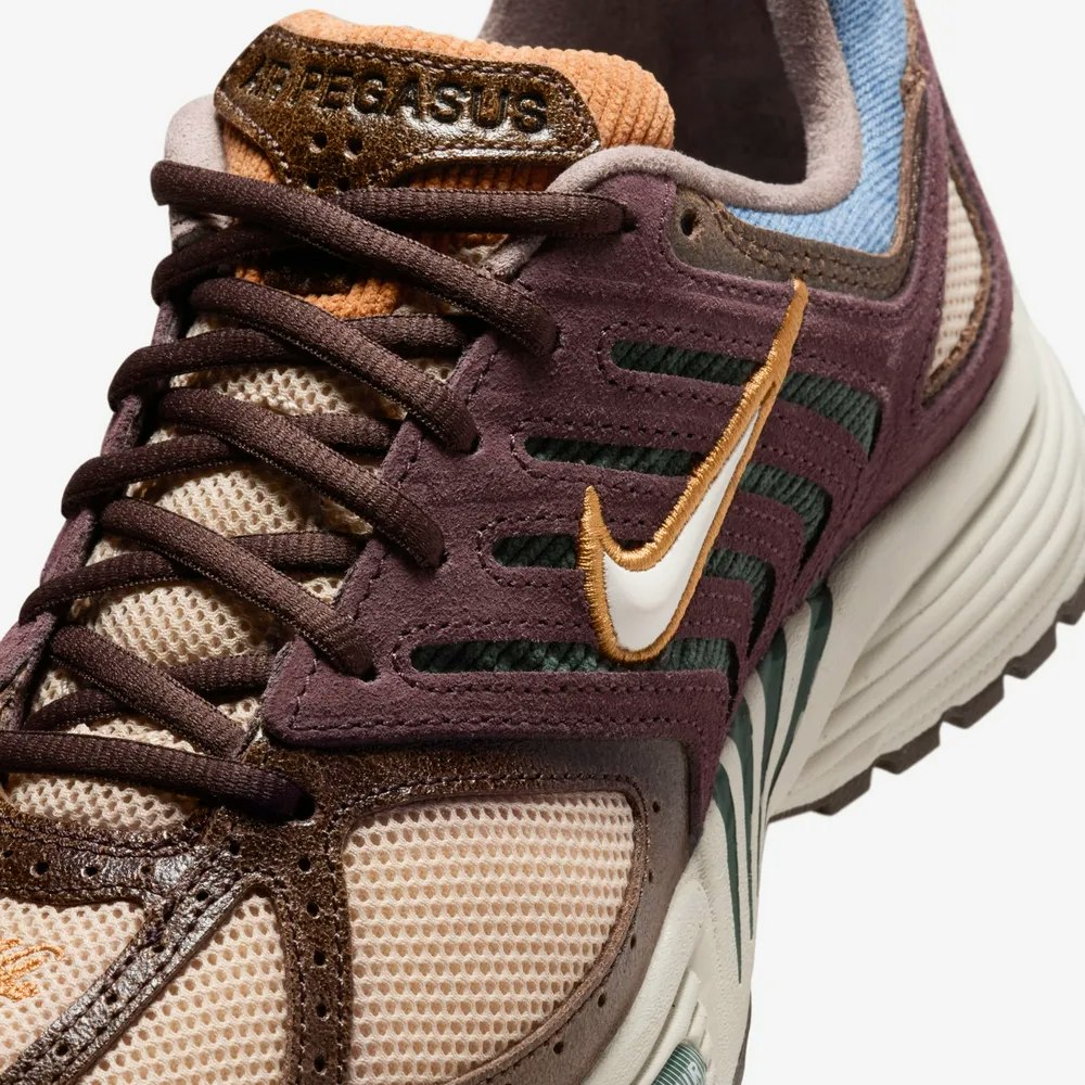 Nike Air Pegasus 2K5 "Light Orewood Brown"