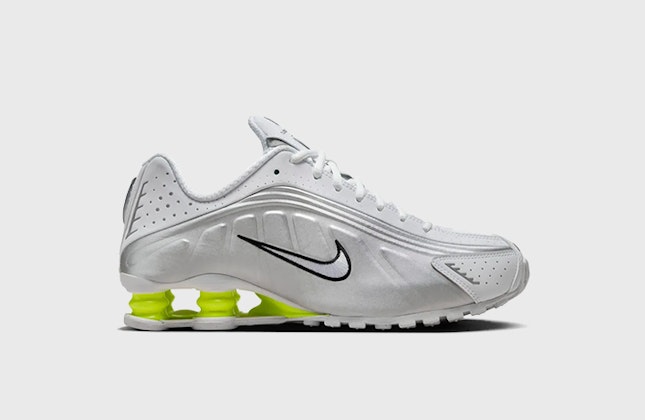 Nike Shox R4 "Metallic Silver" Nike Shox R4 "Metallic Silver"