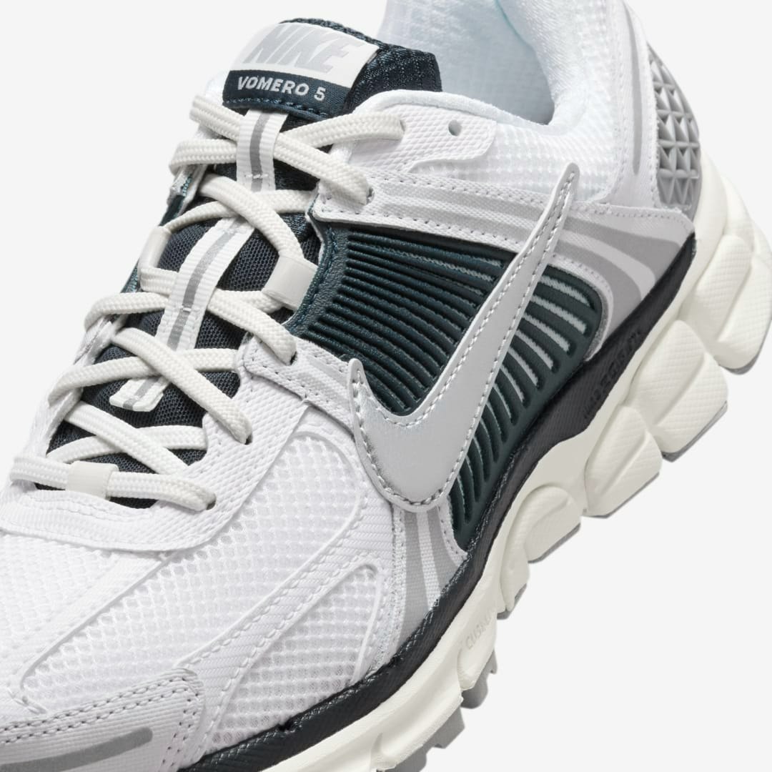 Nike Zoom Vomero 5 "Armory Navy"