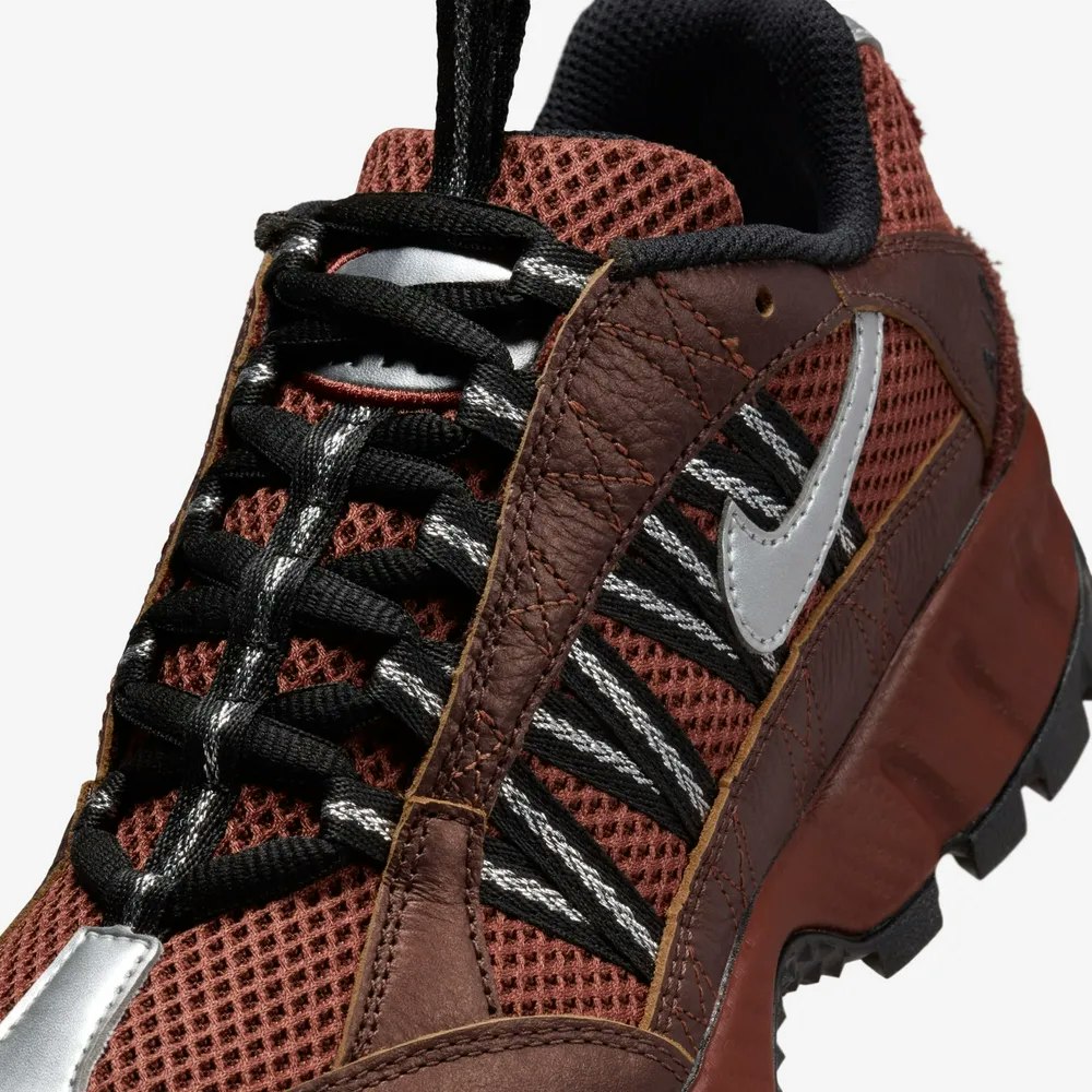 Nike Air Humara "Burgundy"