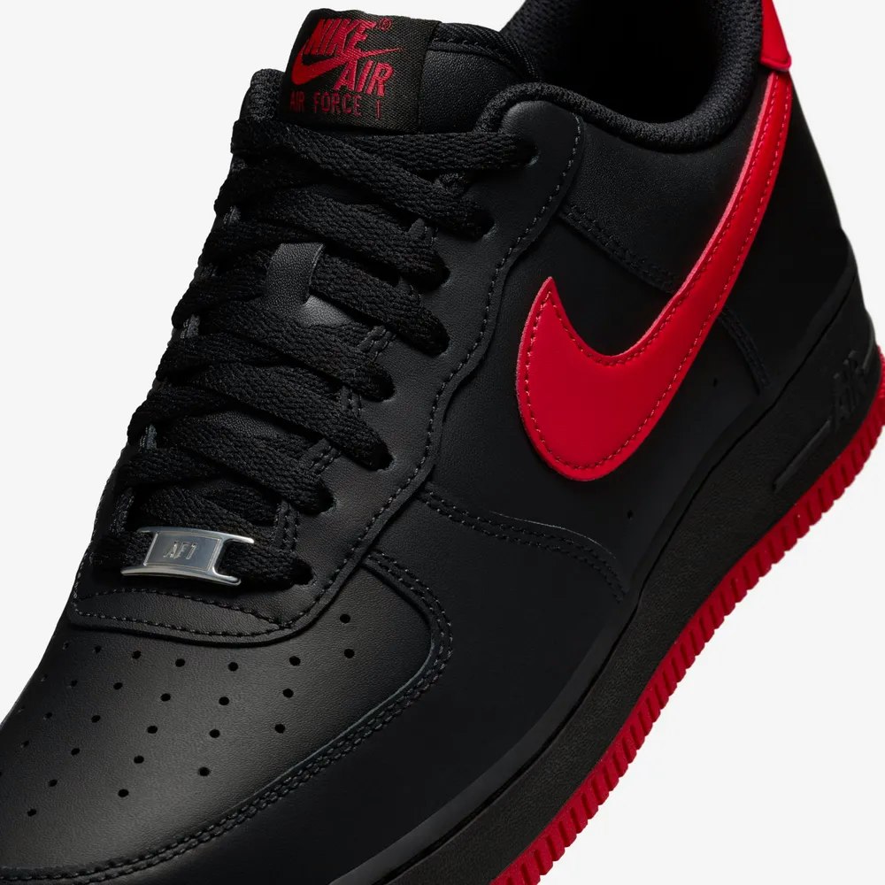 Nike Air Force 1 Low "Bred"