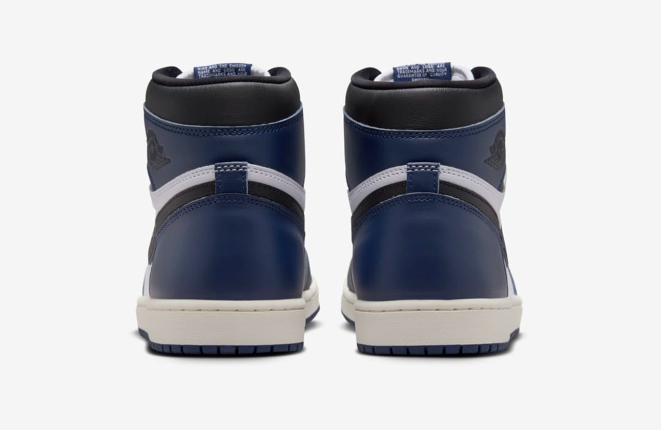Air Jordan 1 High OG "Midnight Navy"