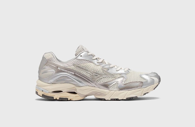 Mizuno Wave Rider 10 "Sporty Pack" (Silver) Mizuno Wave Rider 10 "Sporty Pack" (Silver)
