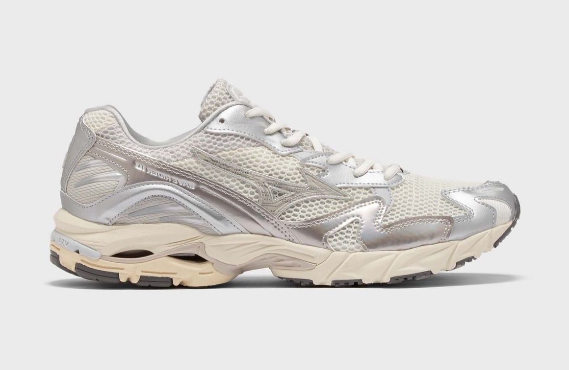 Mizuno Wave Rider 10 "Sporty Pack" (Silver)