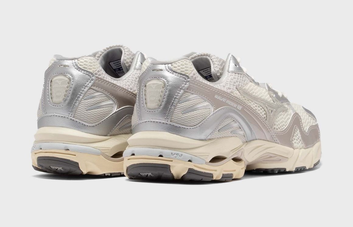 Mizuno Wave Rider 10 "Sporty Pack" (Silver)
